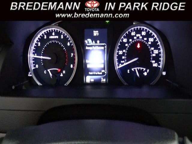 Toyota Camry 2017 photo 10